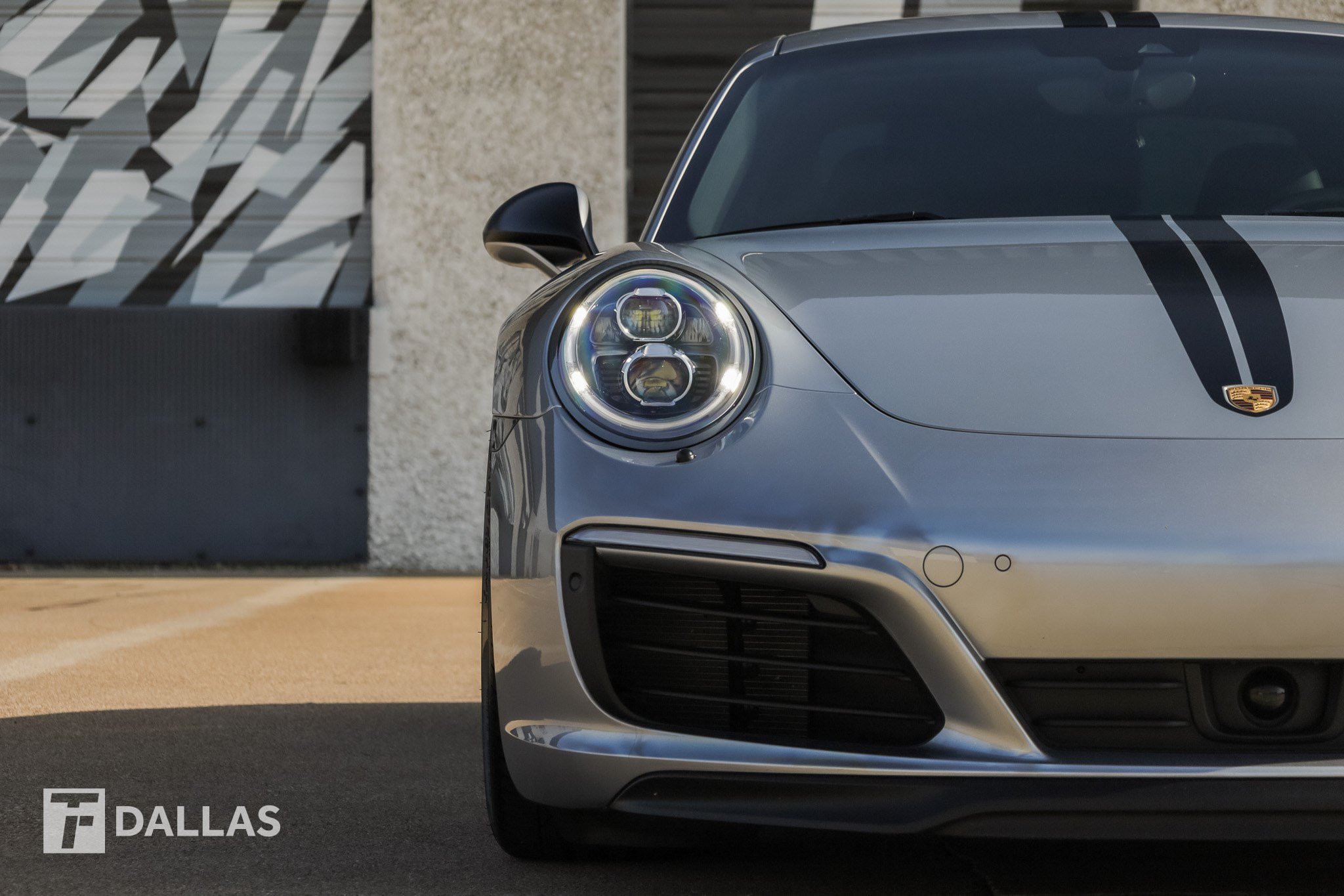 Used 2017 Porsche 911 Carrera 4S AWD/4WD image 5
