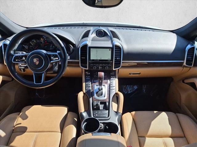 Used 2015 Porsche Cayenne Diesel AWD/4WD image 19