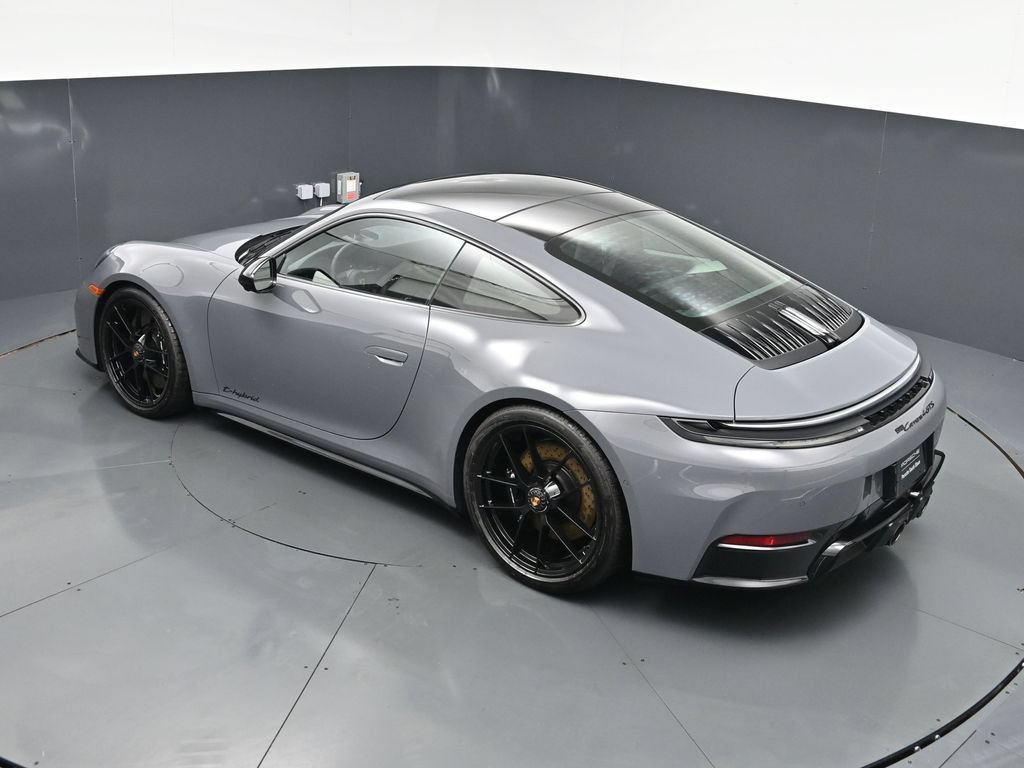 Certified 2026 Porsche 911 Carrera 4 GTS AWD/4WD image 14