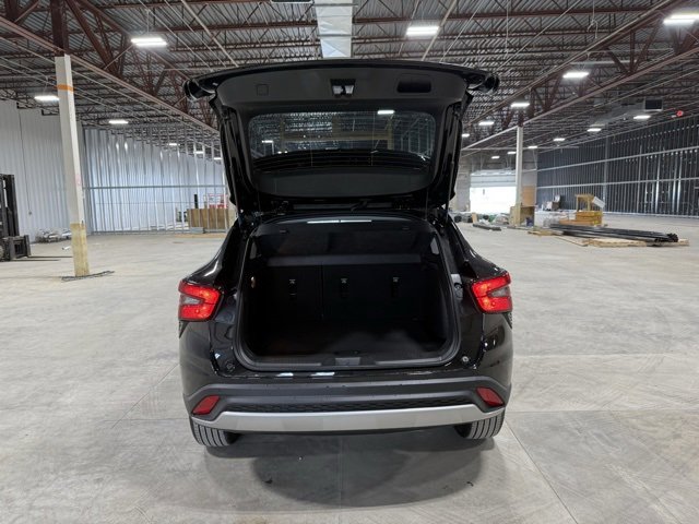 New 2025 Chevrolet Trax LT w/ Driver Confidence Package image 27