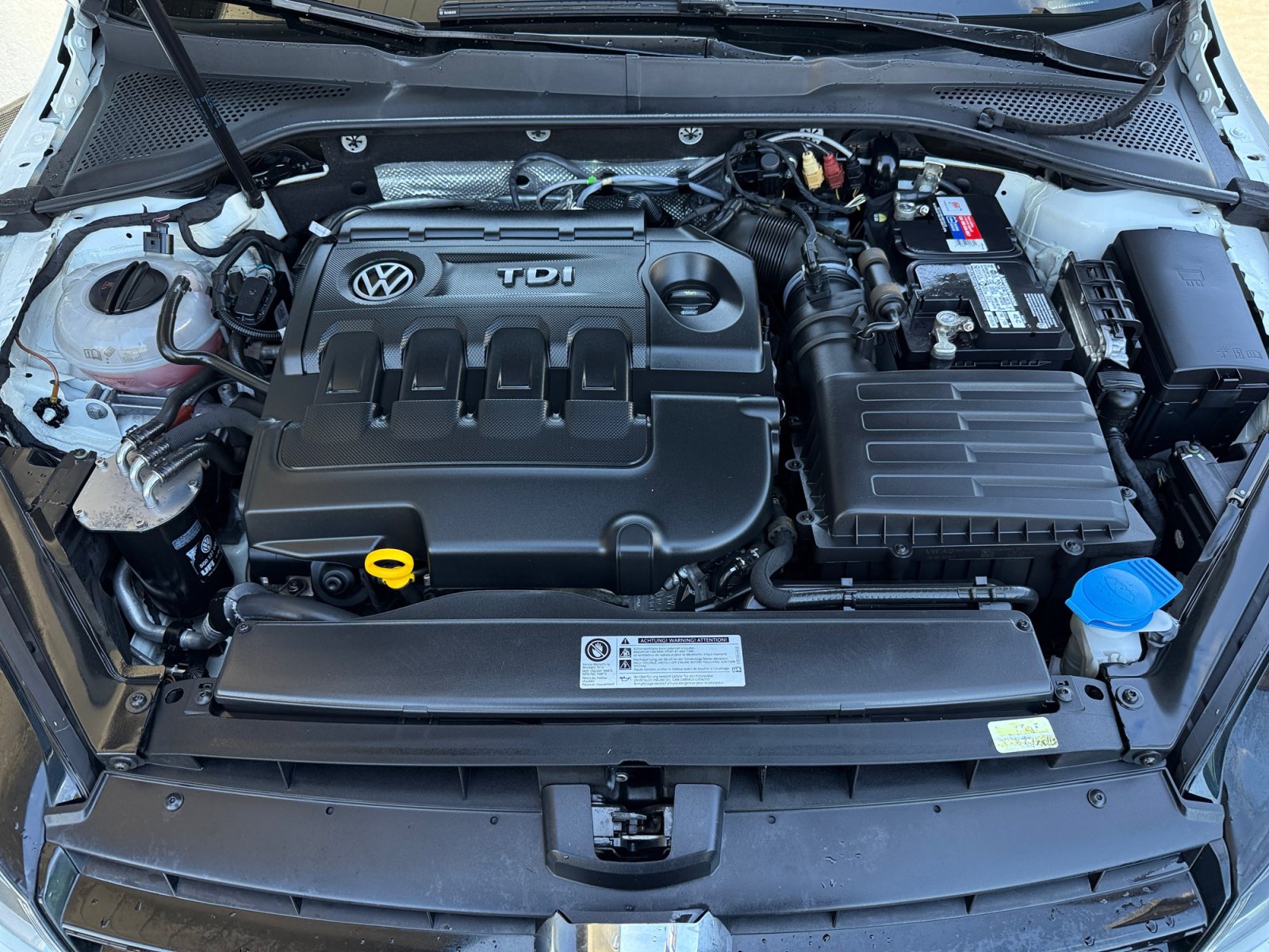 Used 2015 Volkswagen Golf TDI SEL w/ Lighting Package (SEL) FWD image 20