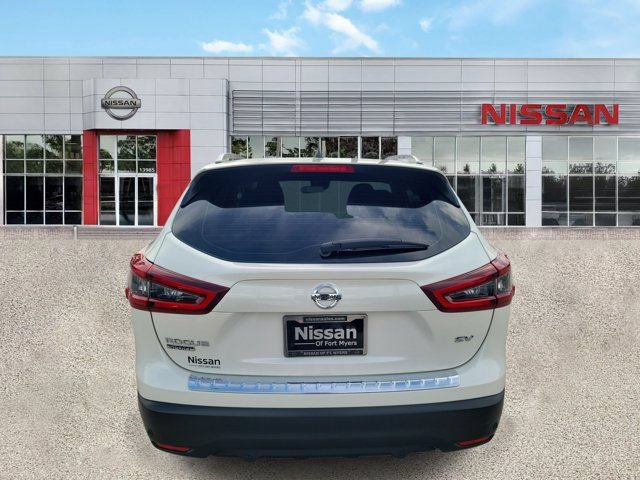 Certified 2021 Nissan Rogue Sport SV FWD image 3