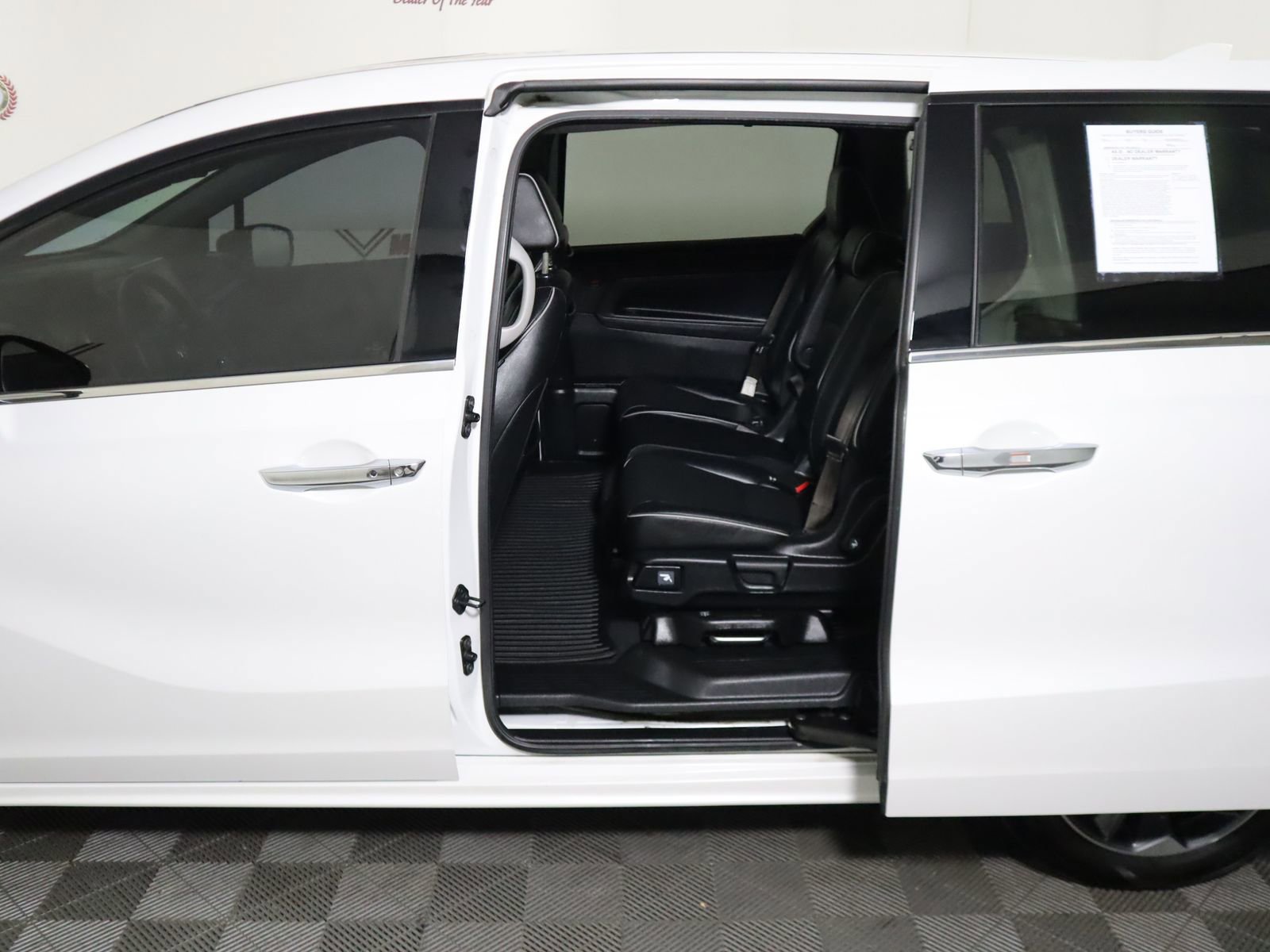 Used 2022 Honda Odyssey Elite image 25