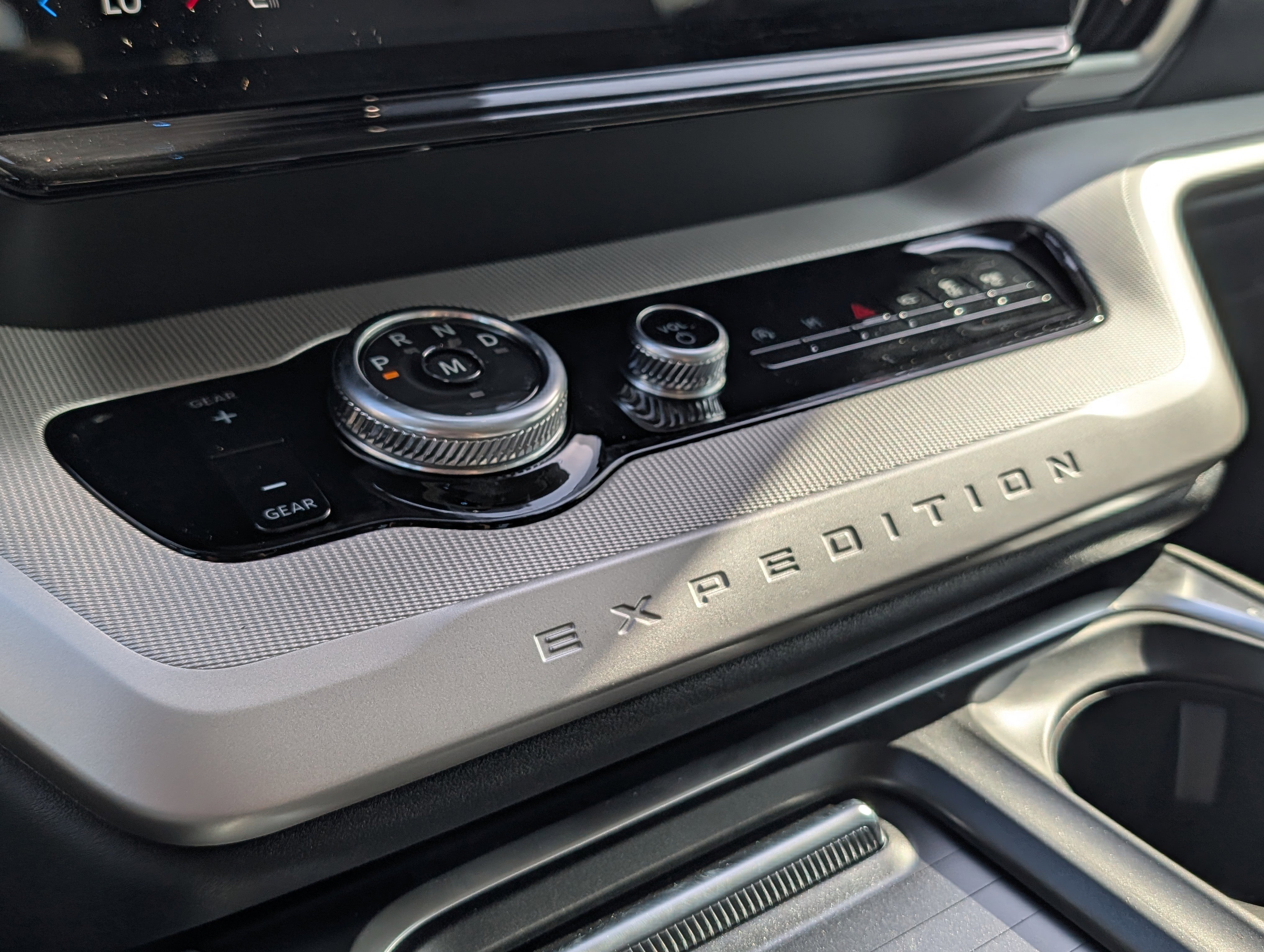 New 2026 Ford Expedition Active image 34