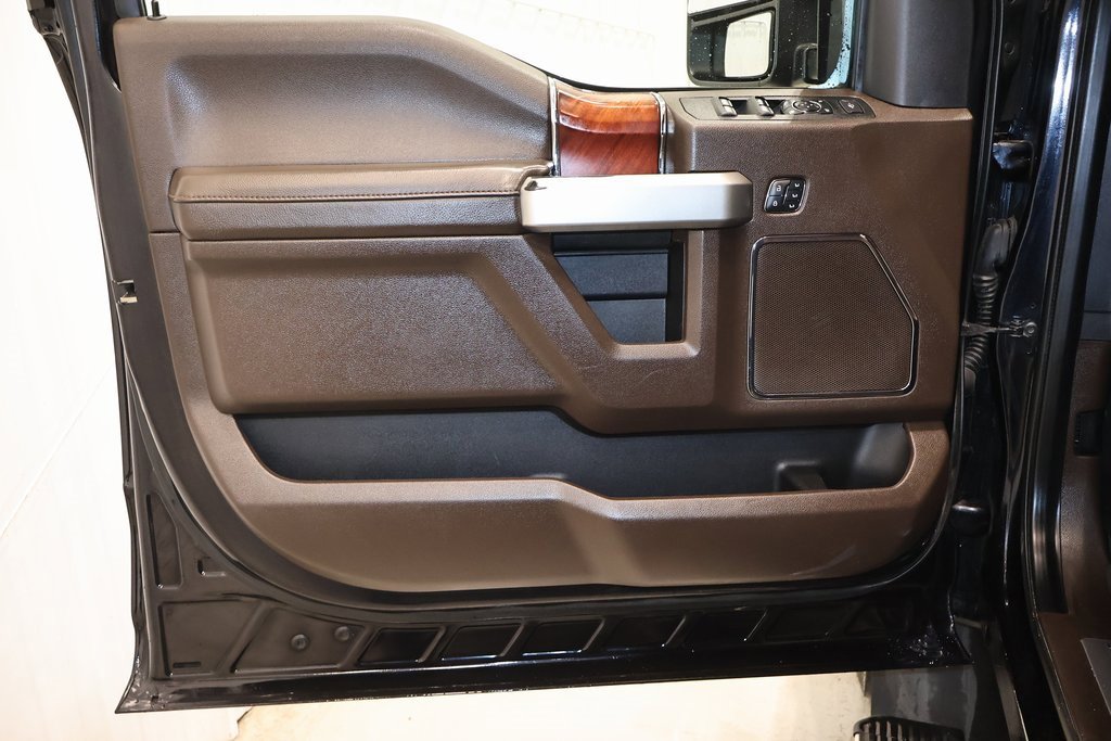 Certified 2022 Ford F450 King Ranch w/ FX4 Off-Road Package image 11