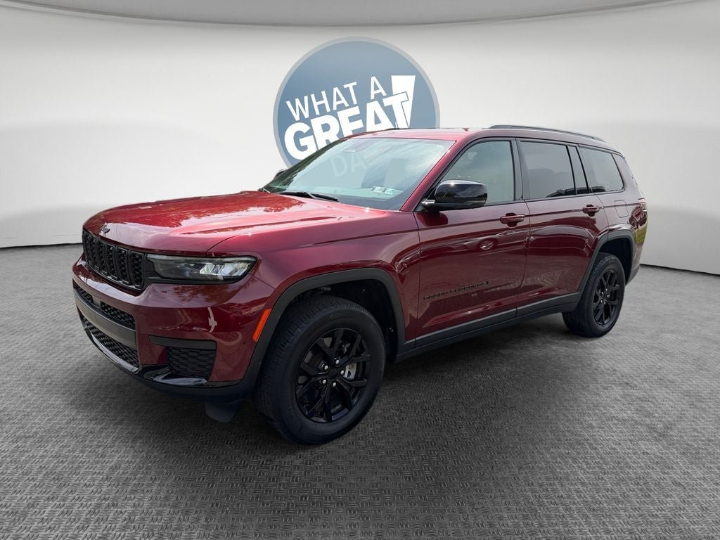 Used 2024 Jeep Grand Cherokee L Altitude AWD/4WD image 8