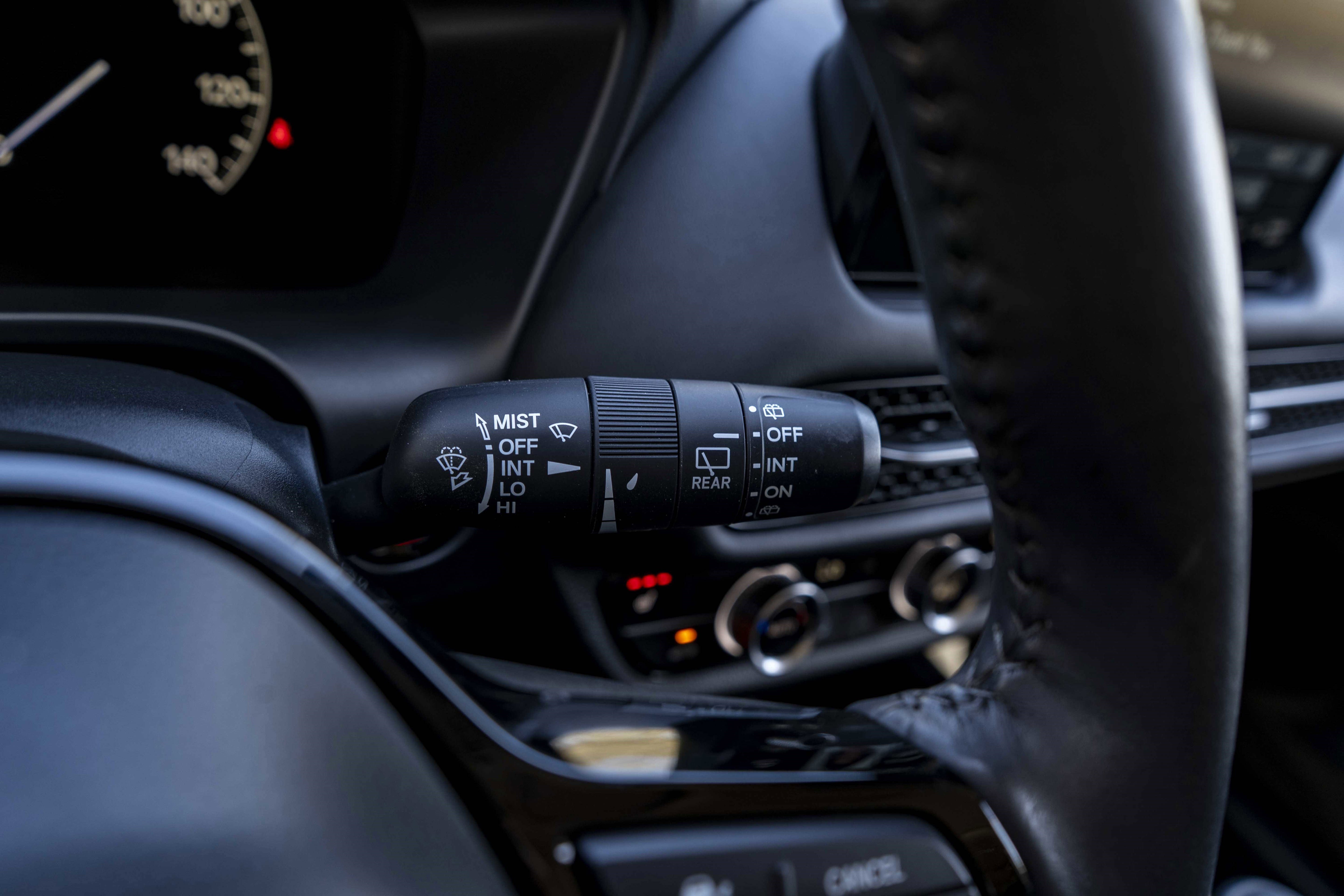 Used 2025 Honda HR-V EX-L image 24