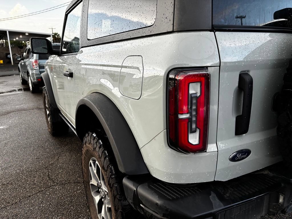 Used 2023 Ford Bronco Badlands AWD/4WD image 14