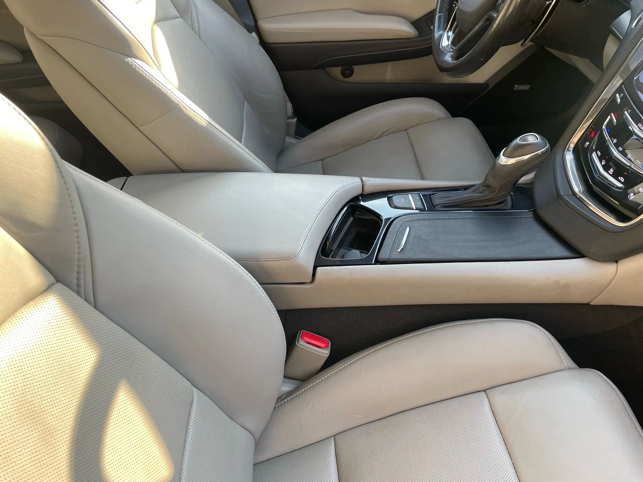 Used 2017 Cadillac CTS Luxury image 28