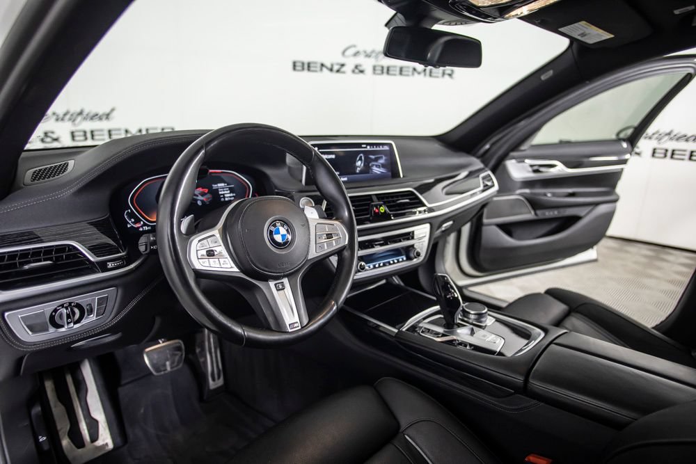 Used 2021 BMW 750i xDrive w/ M Sport Package AWD/4WD image 20