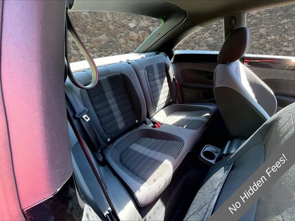 Used 2012 Volkswagen Beetle 2.0T FWD image 24