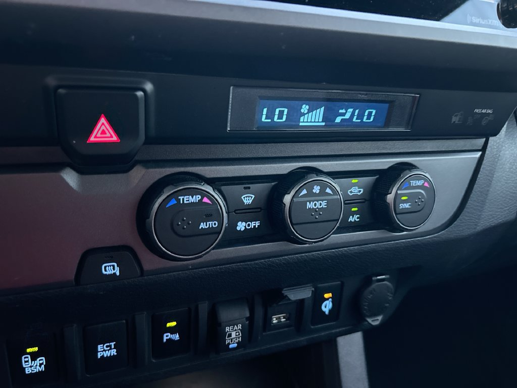 Used 2022 Toyota Tacoma TRD Sport w/ Technology Package RWD image 25