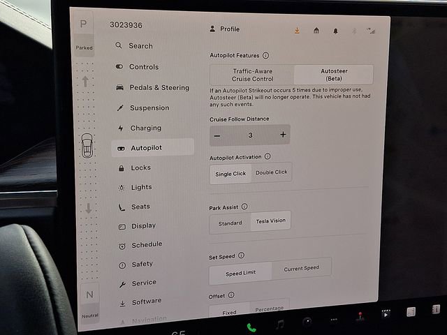 Used 2022 Tesla Model X image 26