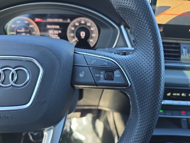 Used 2024 Audi Q5 e Premium Plus AWD/4WD image 21