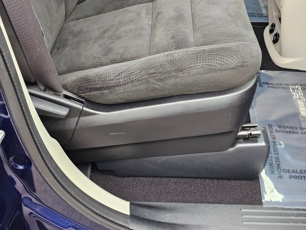 Used 2016 Dodge Grand Caravan SE w/ Quick Order Package 29E SE image 27