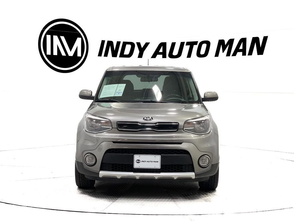 Used 2017 Kia Soul + image 9