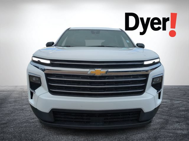 Used 2025 Chevrolet Traverse LT FWD image 9