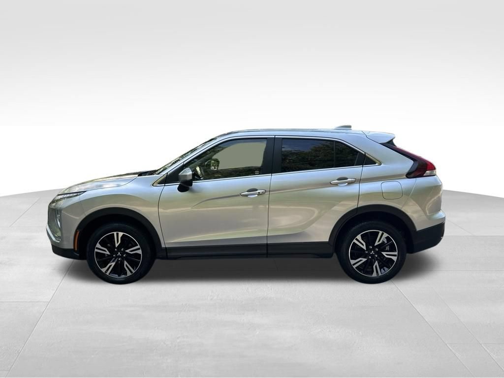 Used 2024 Mitsubishi Eclipse Cross AWD image 2