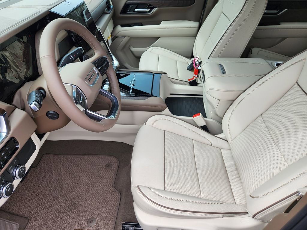 New 2026 GMC Yukon Denali image 8
