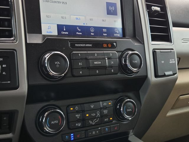 Used 2021 Ford F450 Lariat w/ Lariat Ultimate Package AWD/4WD image 18