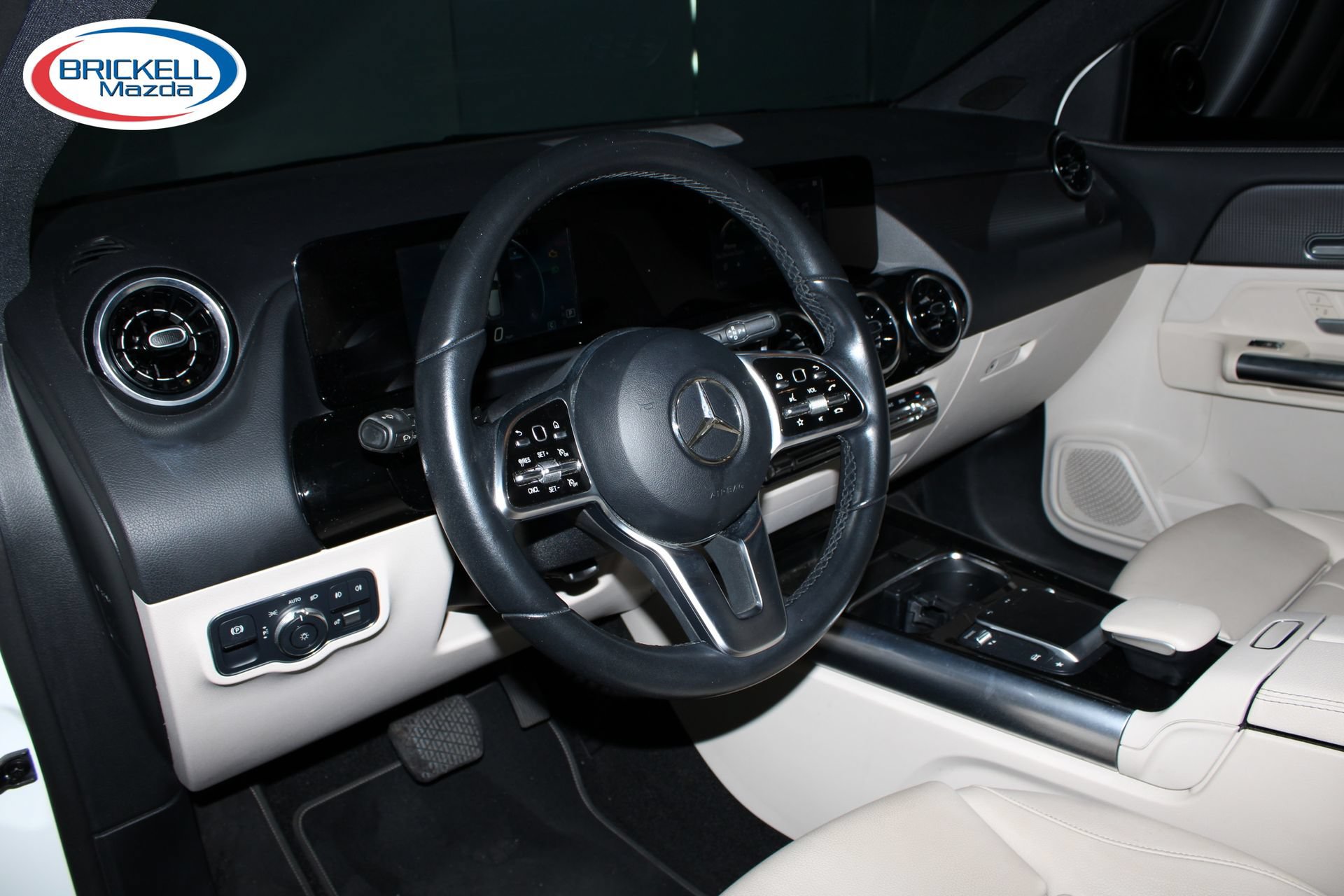 Used 2021 Mercedes-Benz GLA 250 image 28