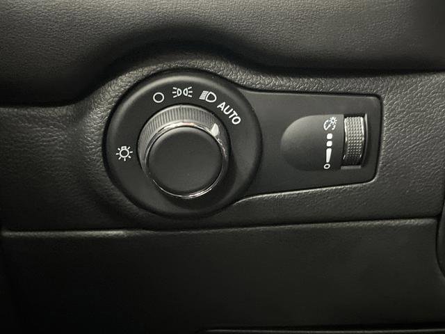 Used 2023 Dodge Durango R/T image 25