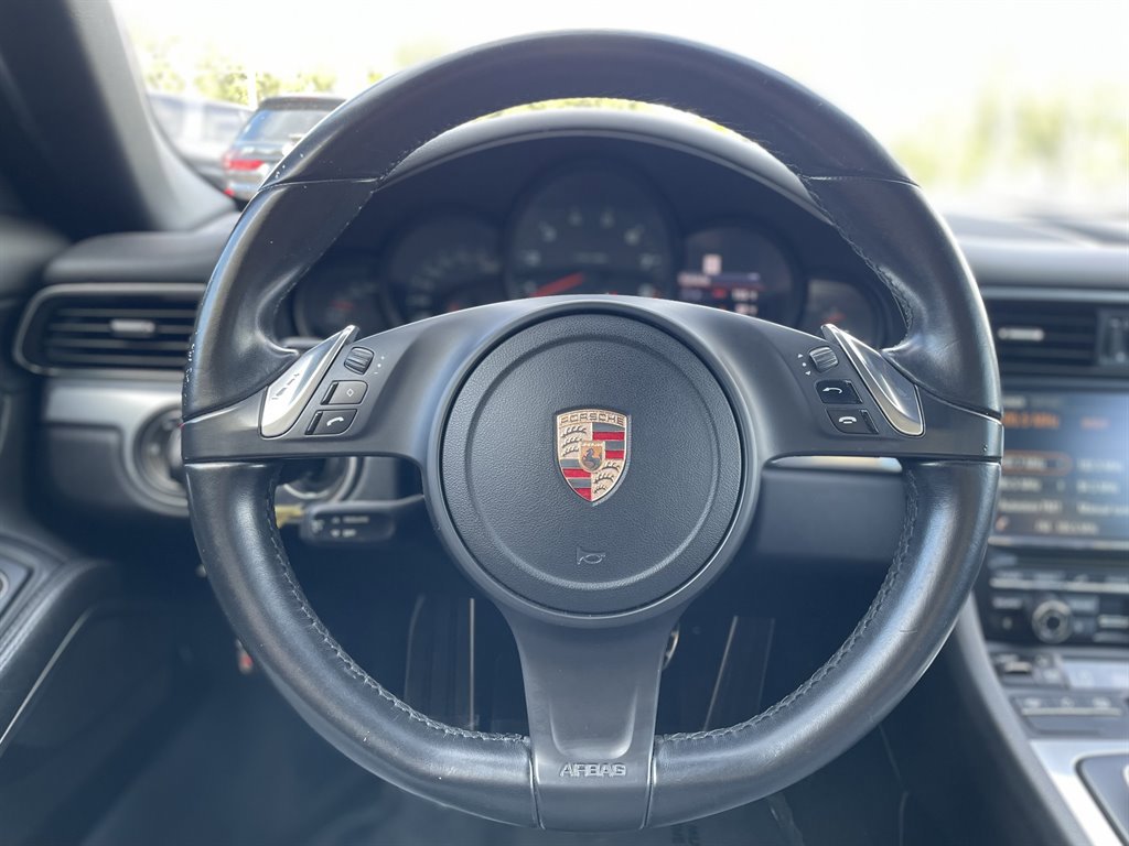Used 2013 Porsche 911 Carrera RWD image 22
