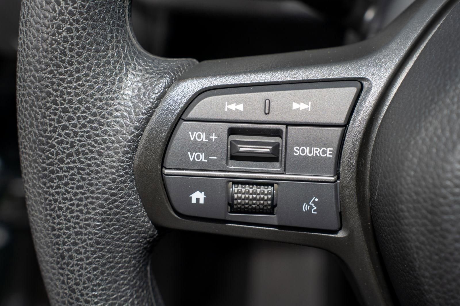 Certified 2025 Honda CR-V LX image 31