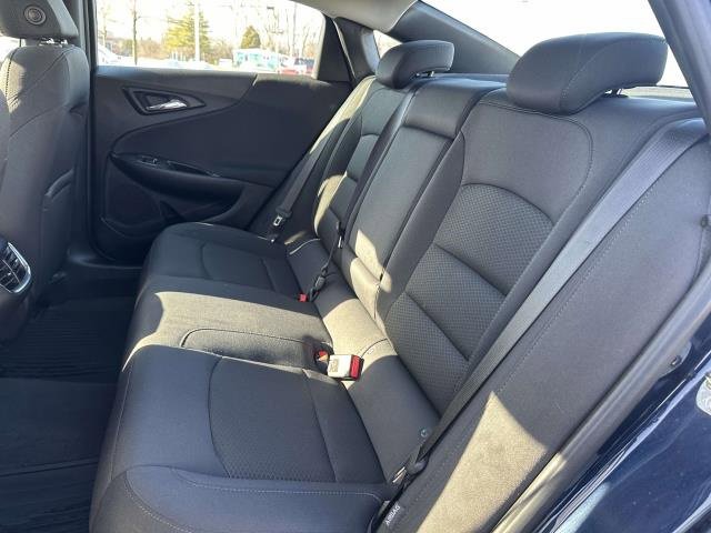 Used 2016 Chevrolet Malibu LT image 25