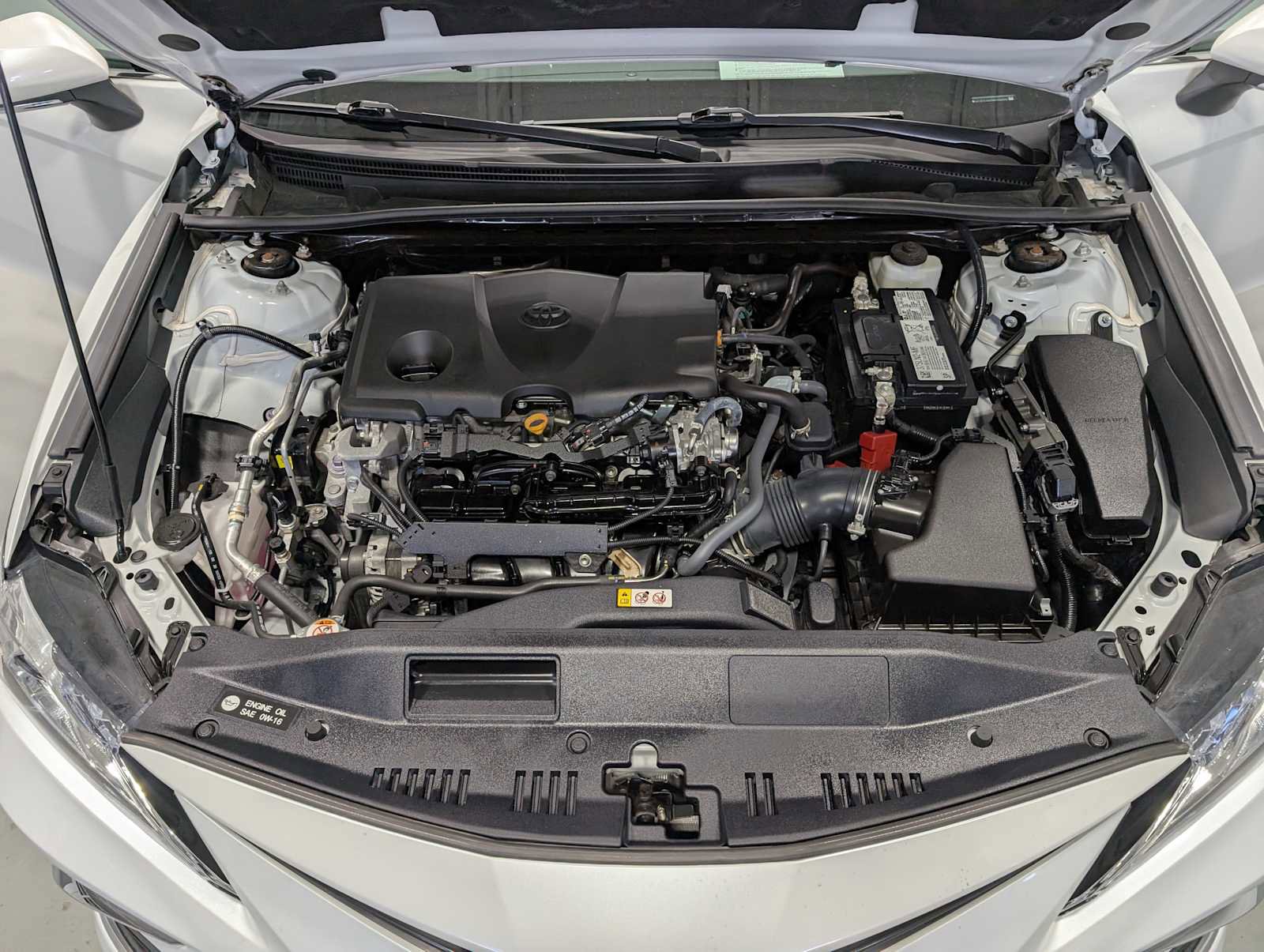 Used 2021 Toyota Camry XLE FWD image 12