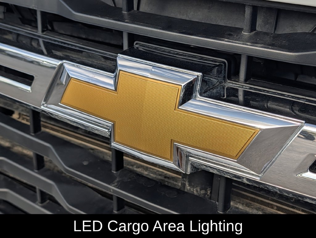 Used 2025 Chevrolet Silverado 2500 LT AWD/4WD image 35
