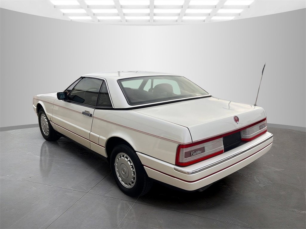 Used 1987 Cadillac Allante Allante image 4