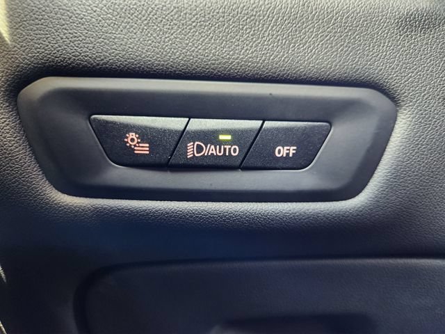 Used 2025 BMW X5 sDrive40i w/ Climate Comfort Package RWD image 21