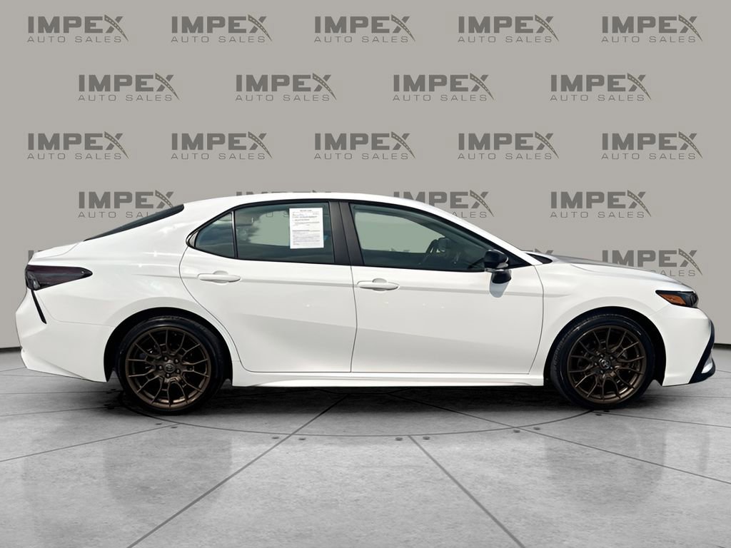 Used 2023 Toyota Camry SE w/ Convenience Package image 6