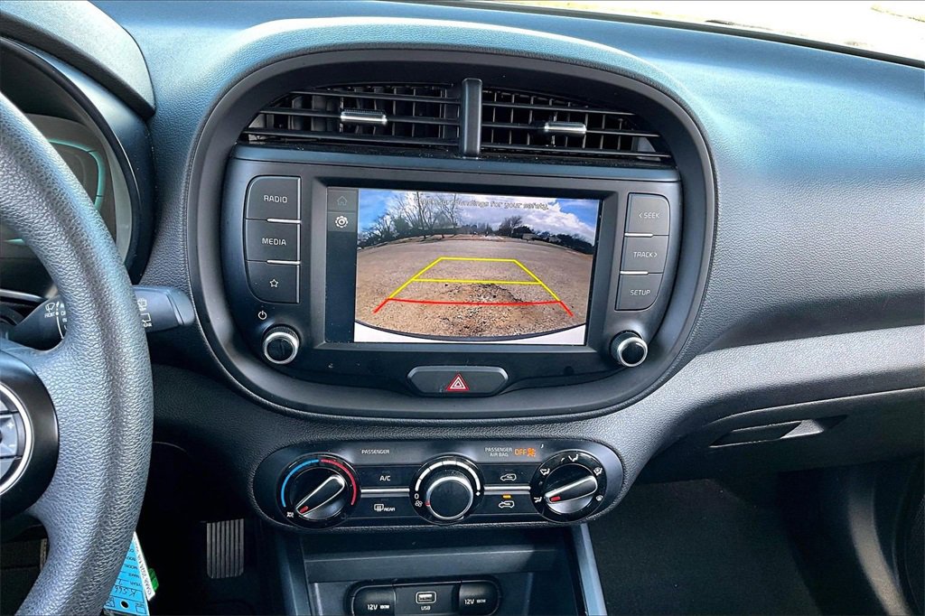 Certified 2024 Kia Soul LX w/ Option Group 015 image 23