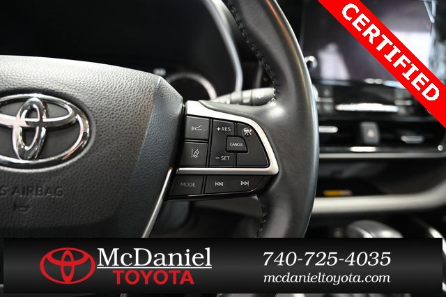 Certified 2023 Toyota Highlander XLE image 26