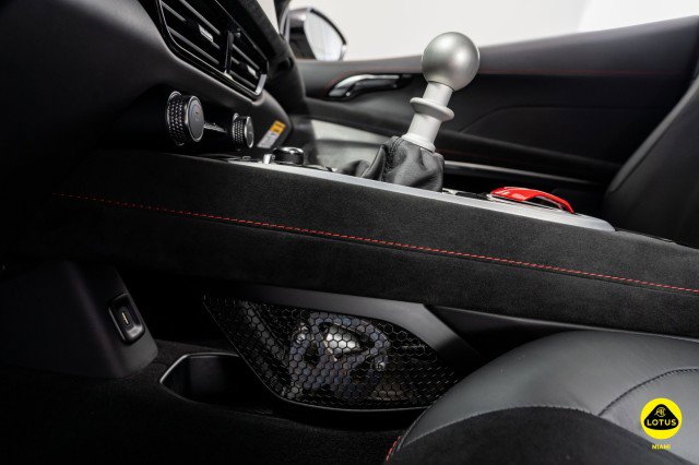 New 2025 Lotus Emira image 32