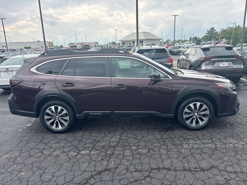 Used 2024 Subaru Outback Limited XT AWD/4WD image 2