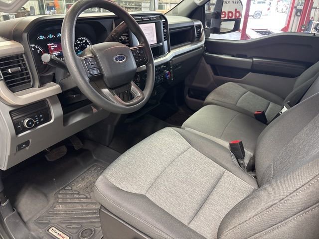 Used 2024 Ford F250 XL w/ STX Appearance Package AWD/4WD image 18