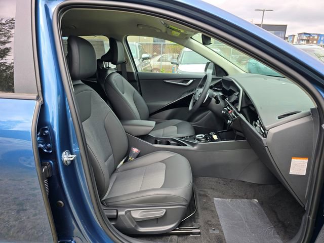 New 2026 Kia Niro Wind FWD image 11