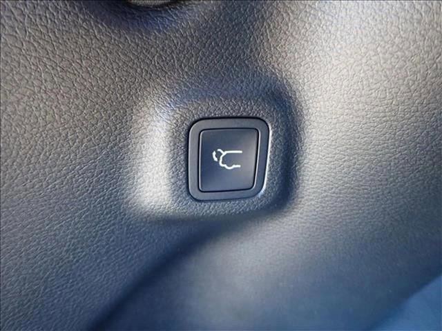 New 2026 Jeep Compass Limited image 9