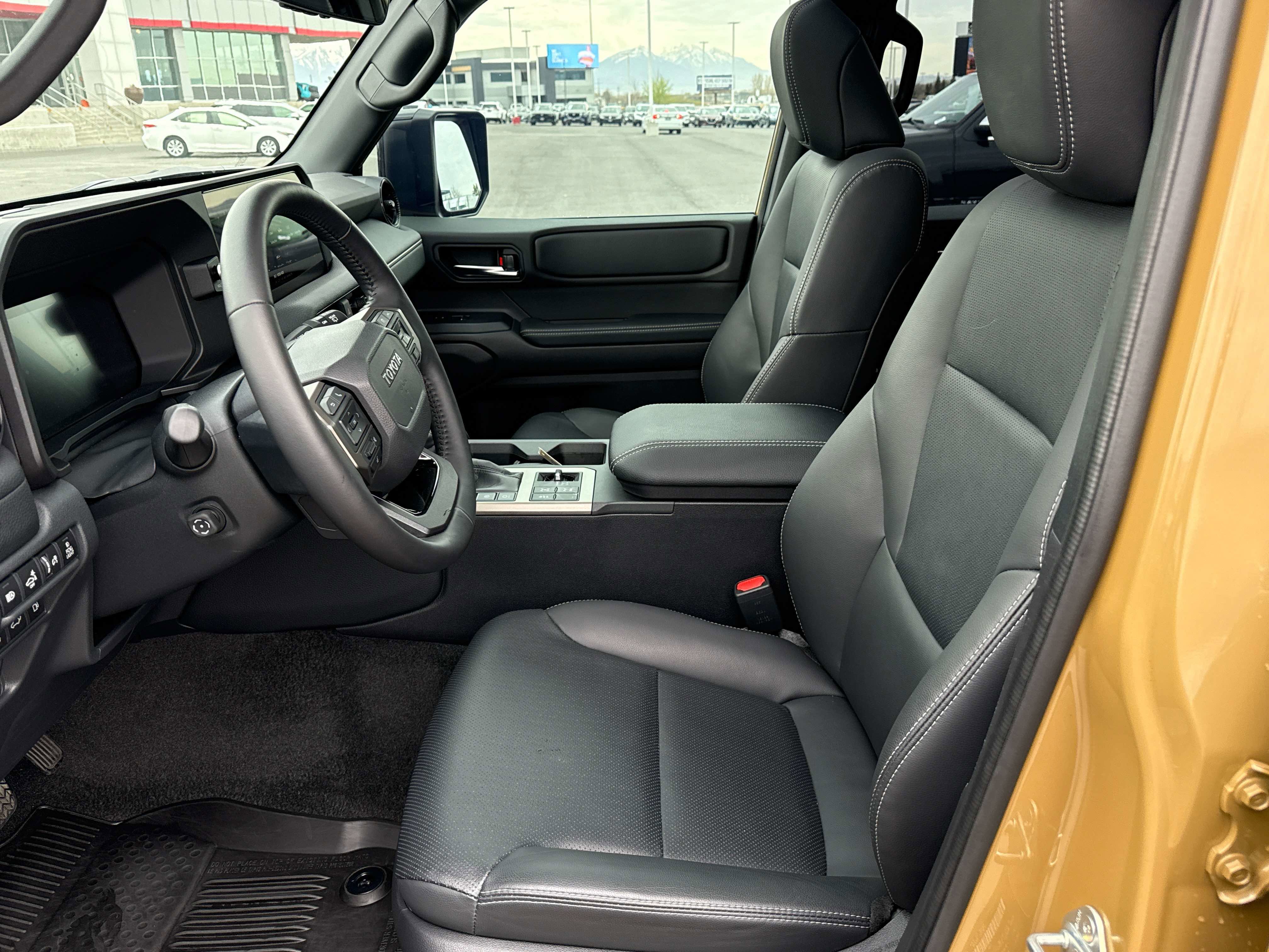 Used 2025 Toyota Land Cruiser image 11