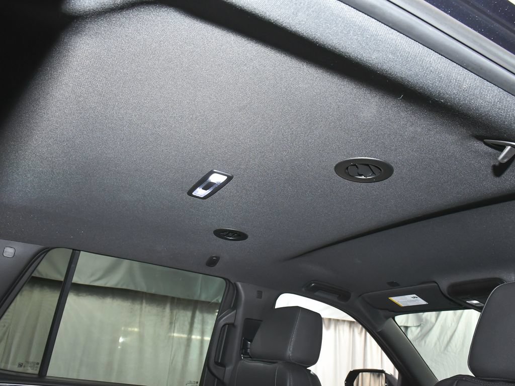 Used 2023 Chevrolet Tahoe Z71 AWD/4WD image 47