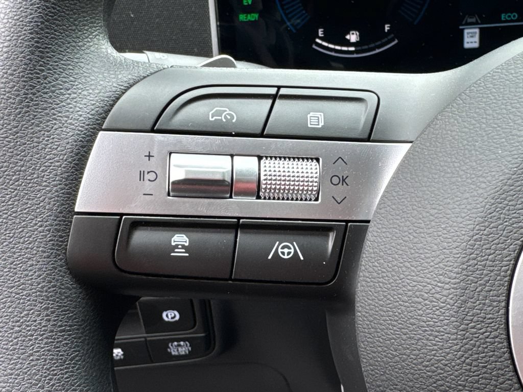 New 2026 Hyundai Tucson Blue SE AWD/4WD image 23