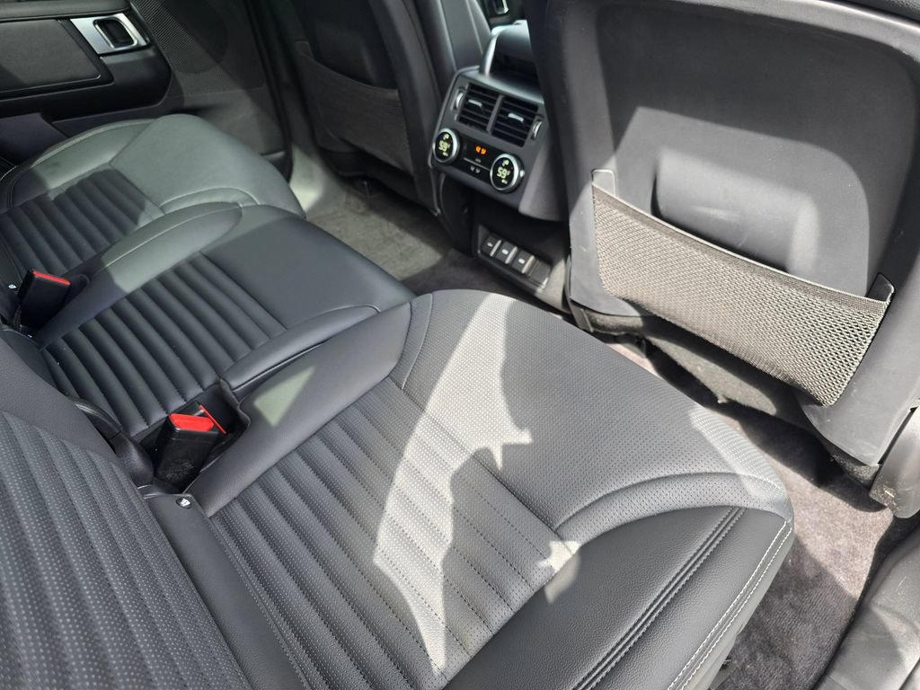 Used 2023 Land Rover Discovery S R-Dynamic AWD/4WD image 13