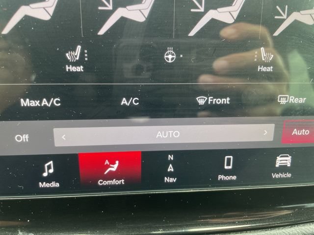 Used 2024 Dodge Durango R/T AWD/4WD image 30
