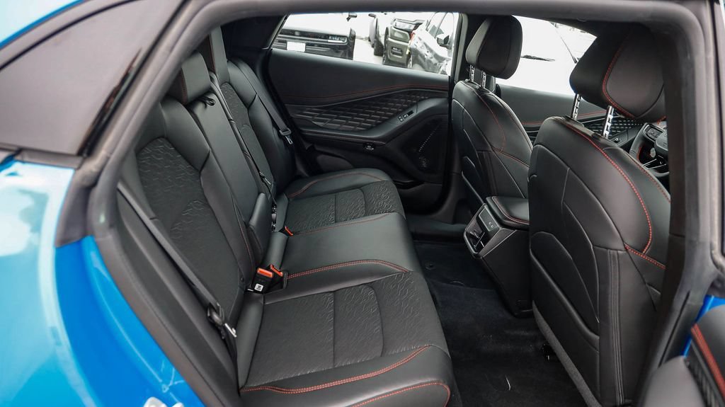 New 2026 Dodge Charger R/T w/ Driver Convenience Group AWD/4WD image 19