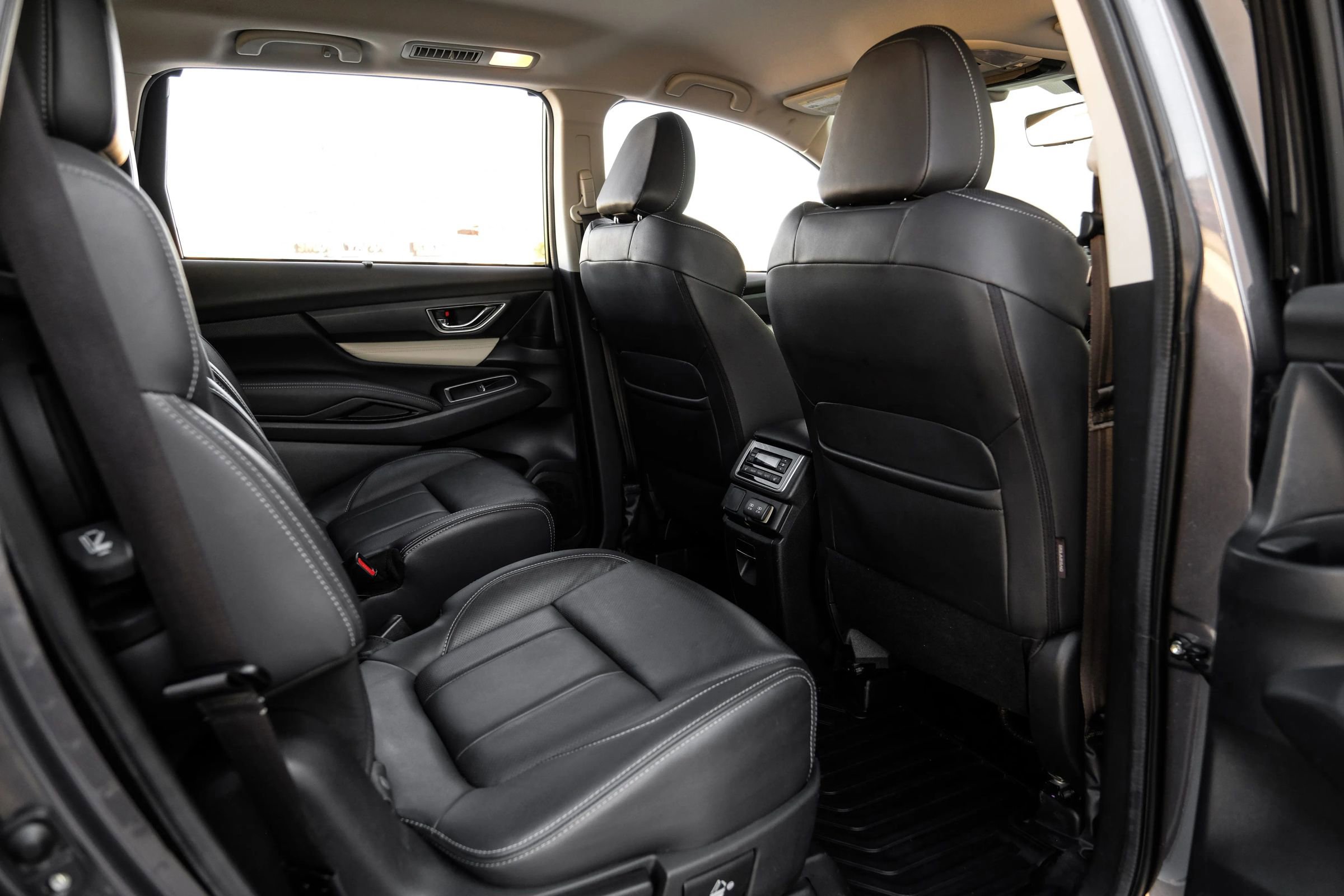 Used 2020 Subaru Ascent Limited image 38