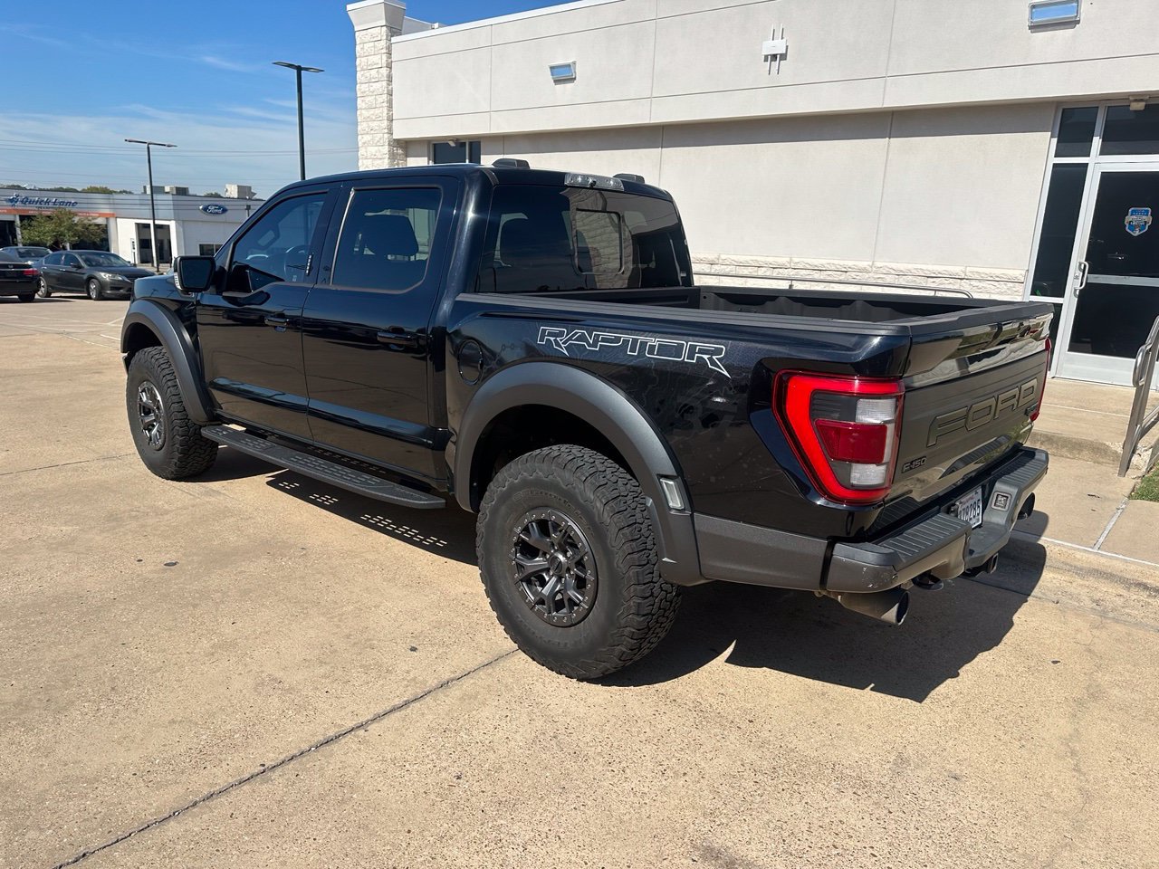Used 2021 Ford F150 Raptor w/ Raptor 37 Performance Package AWD/4WD image 12