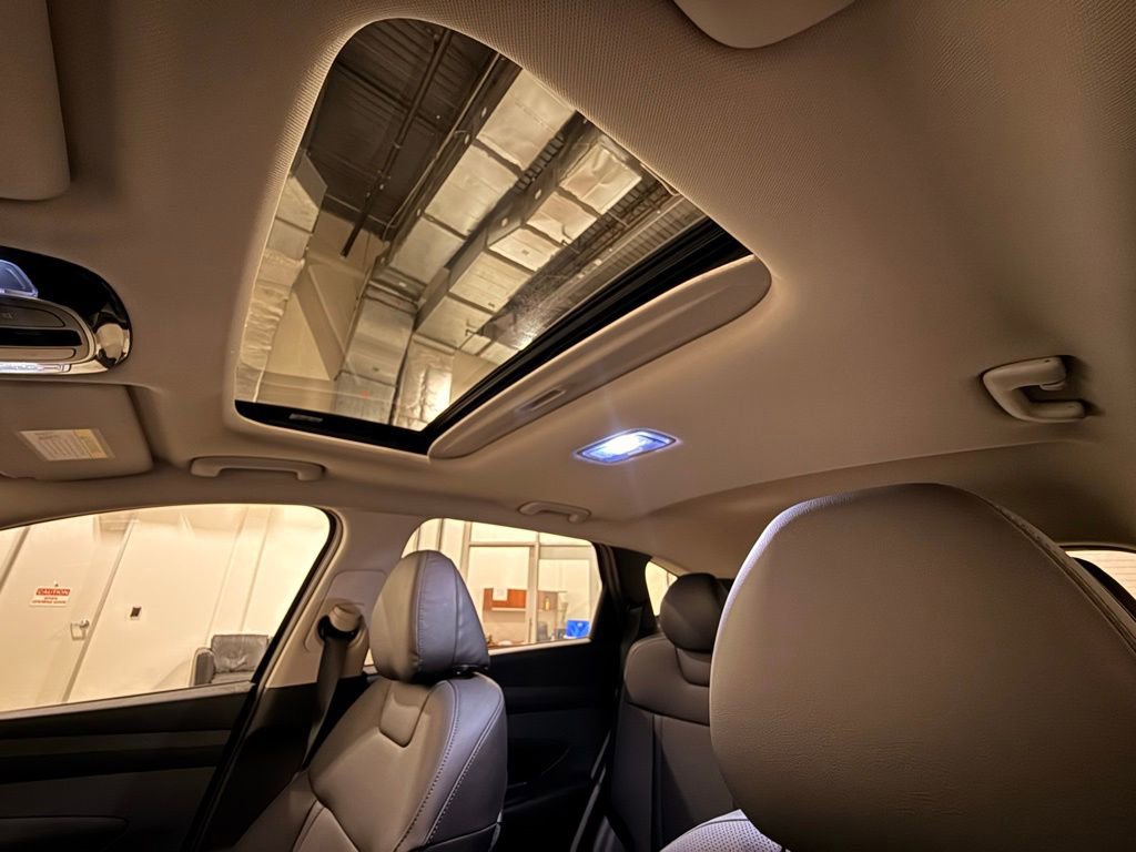 Used 2026 Hyundai Tucson SEL image 17